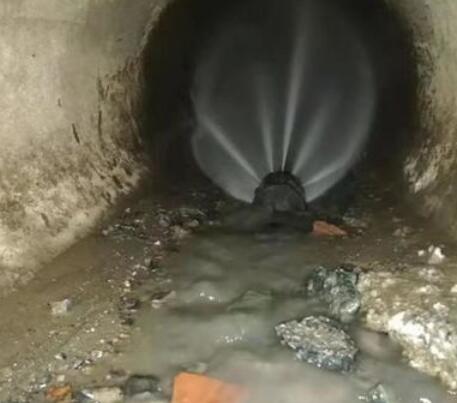 拉萨市政管道清淤